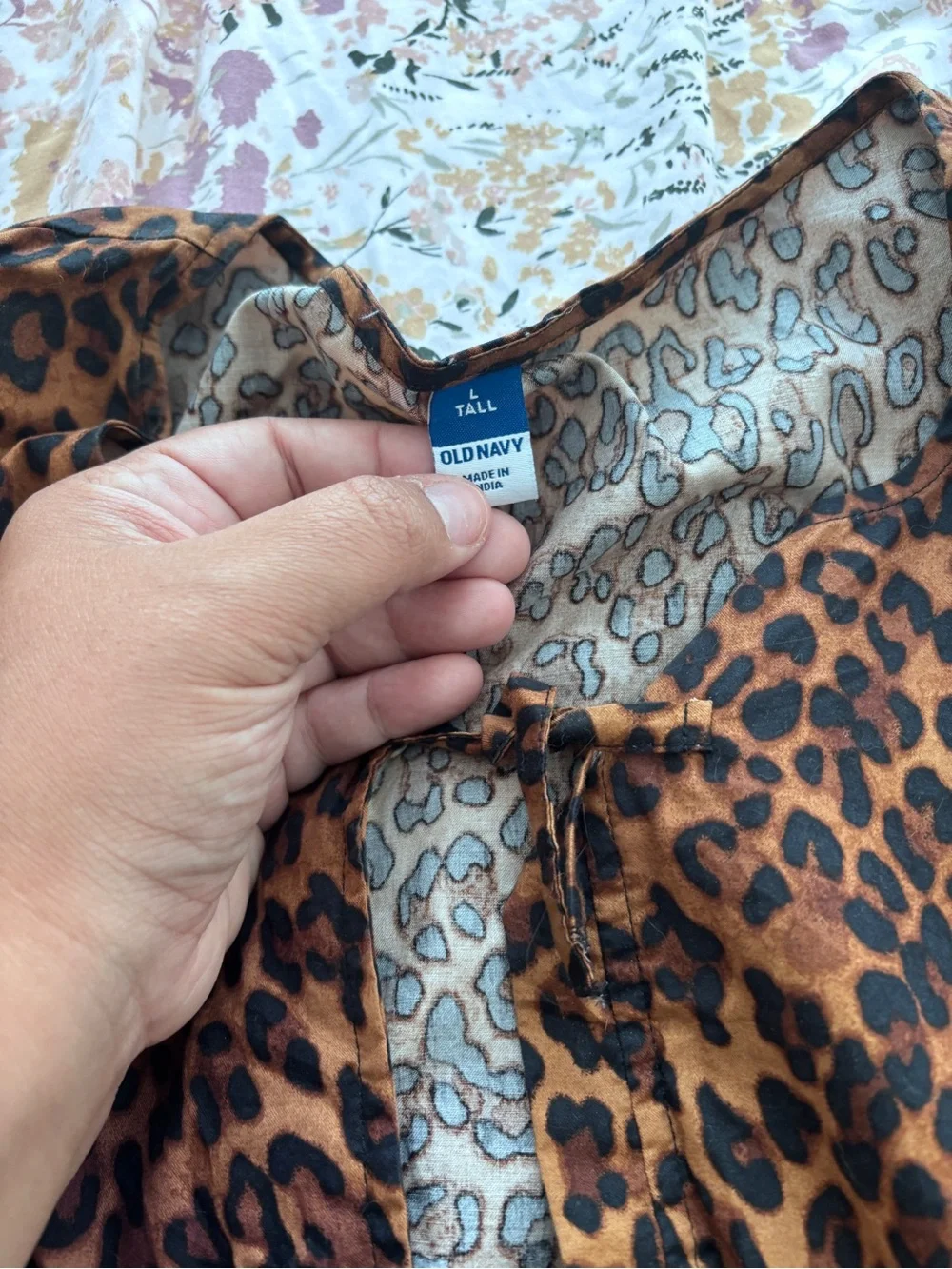 Old Navy Leopard Print Puff Sleeve Blouse - Brown & Black